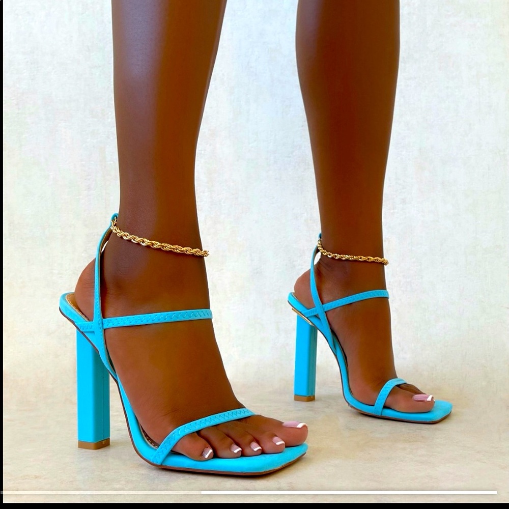 Pretty Blue Simmi Shoes with Block Heel